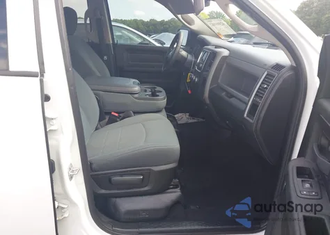 2020 Ram 1500 Classic Tradesman 4X2 5'7 Box из США, поврежденный, VIN 3C6RR6KG4LG128081